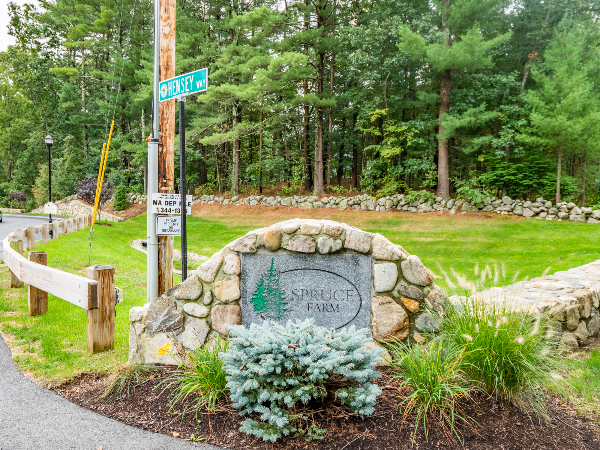 A pricture of the Spruce Farm neighborhood entrance